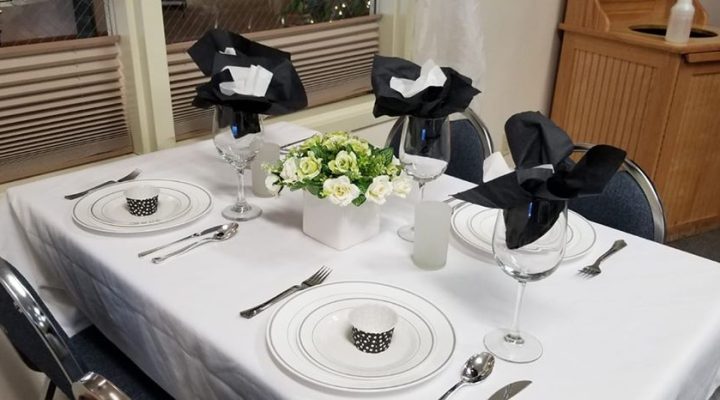 Dining at the at Brook Pointe Resort