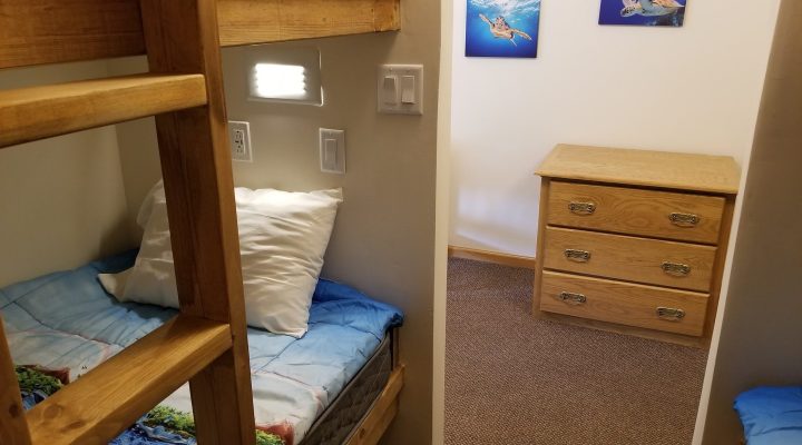Bunk bed in guest room at Brook Pointe Resort Syracuse Indiana