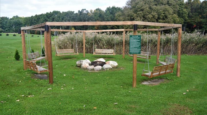 Outdoor fire pit area at Brook Pointe Resort Syracuse Indiana